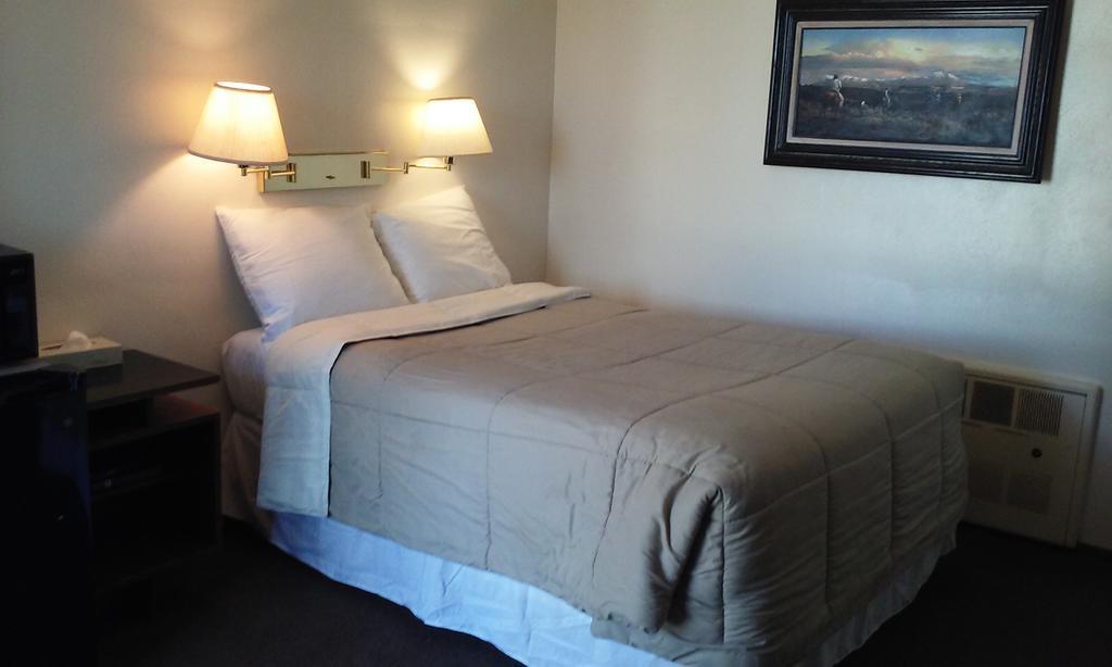 Cliff Palace Motel 블랜딩 외부 사진