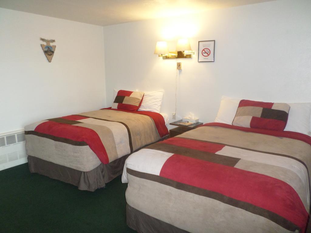 Cliff Palace Motel 블랜딩 외부 사진