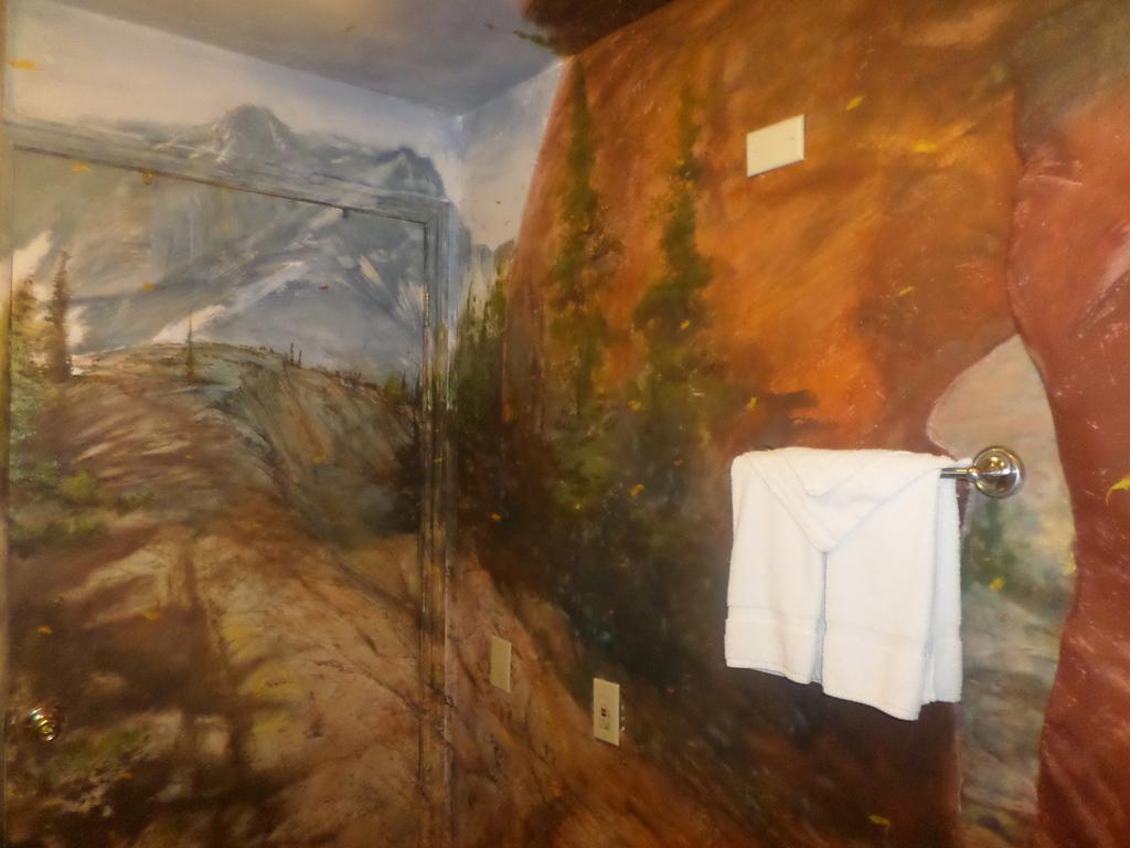 Cliff Palace Motel 블랜딩 외부 사진
