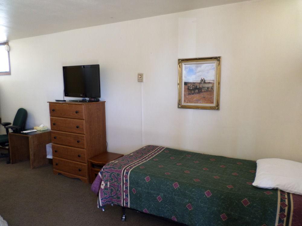 Cliff Palace Motel 블랜딩 외부 사진
