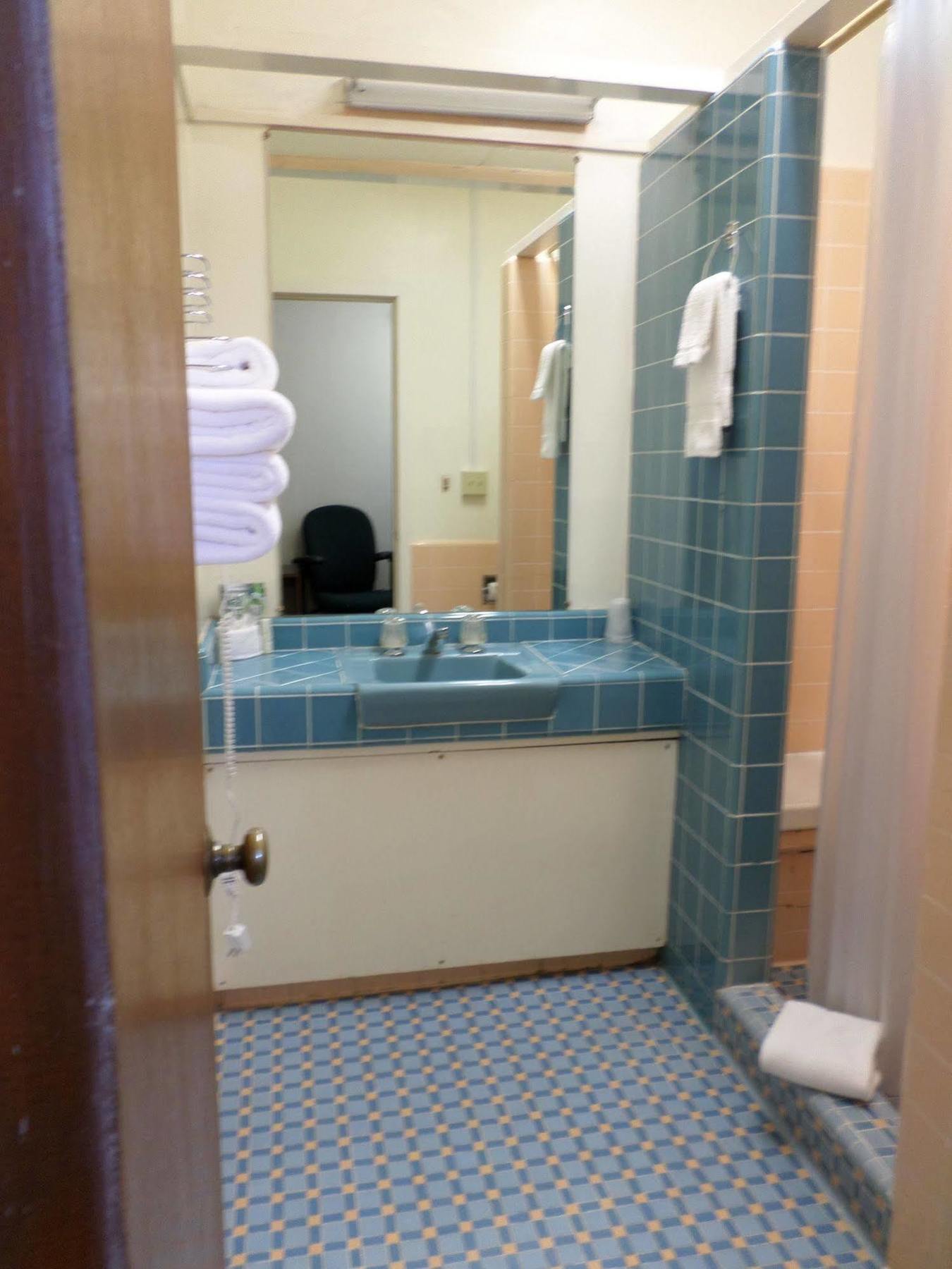 Cliff Palace Motel 블랜딩 외부 사진
